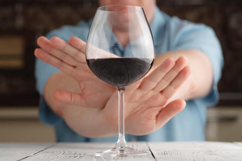 Alkoholisma ārstēšana ar alkohozāru pilieniem